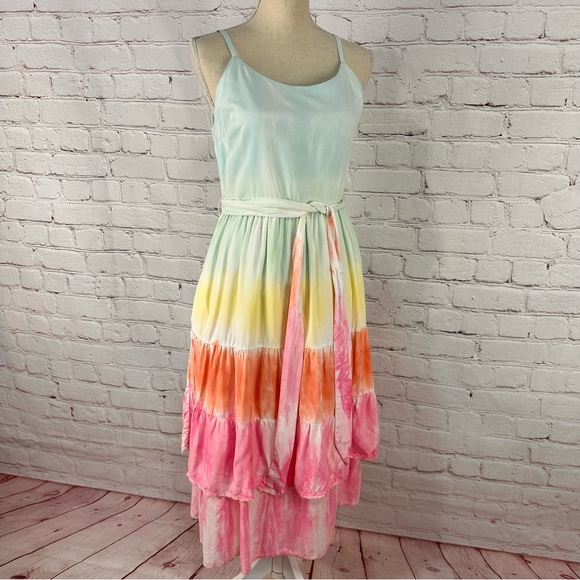 crown & ivy Dresses & Skirts - Crown & Ivy Tie-dye maxi dress with zippered side closure and pockets size 8